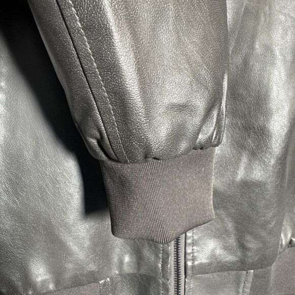 V.I.P. Collection Gray Mens Pleather Jacket Zip Up Size XL New With Tags - Picture 7 of 16